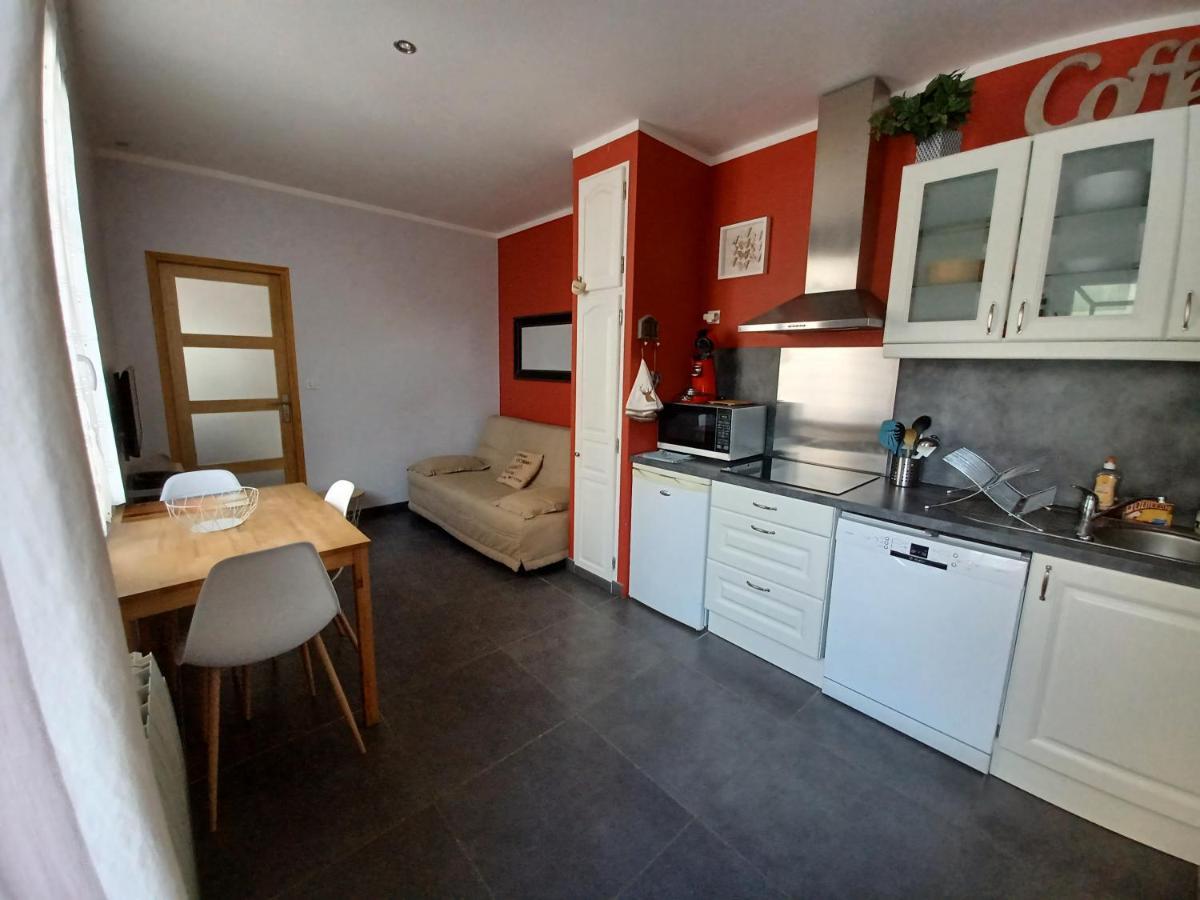 Holiday home Les Palerees, Petite Maison Au Coeur De La Sologne Des Etangs *